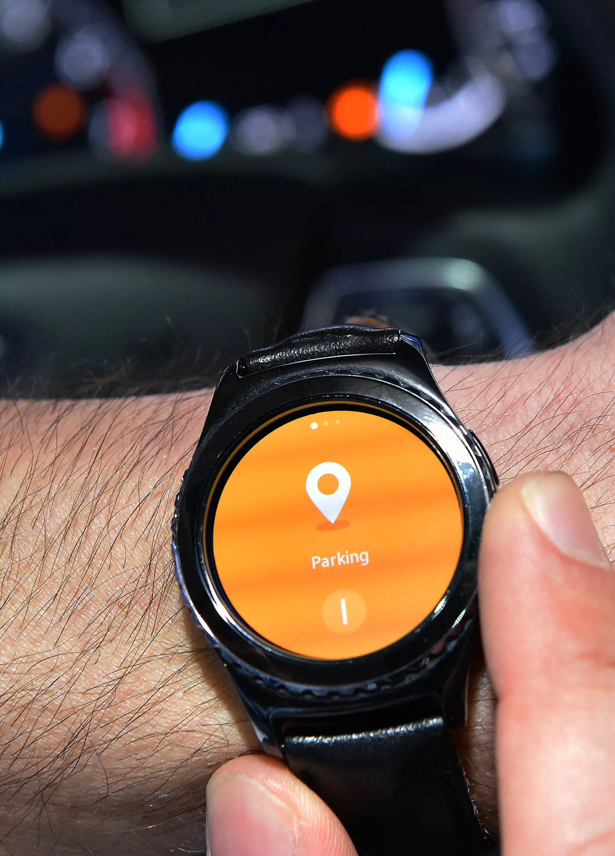 Samsung gear s3 приложения. Samsung gear s2. часы самсунг gear s2. самсунг геар 2. смарт часы самсунг gear 3.