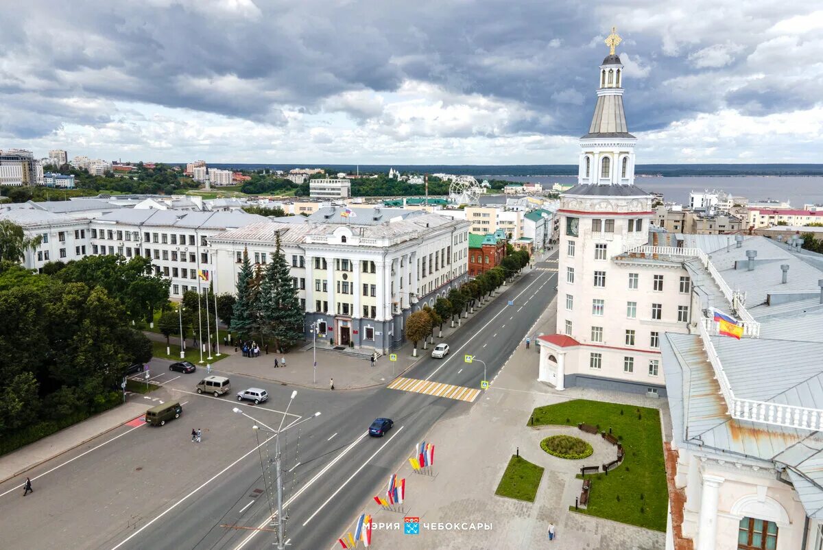 Как называют город чебоксары. Мэрия чебоксар. администрация города чебоксары. админитсраци ягорода чебоксары. мать покровительница чебоксары.