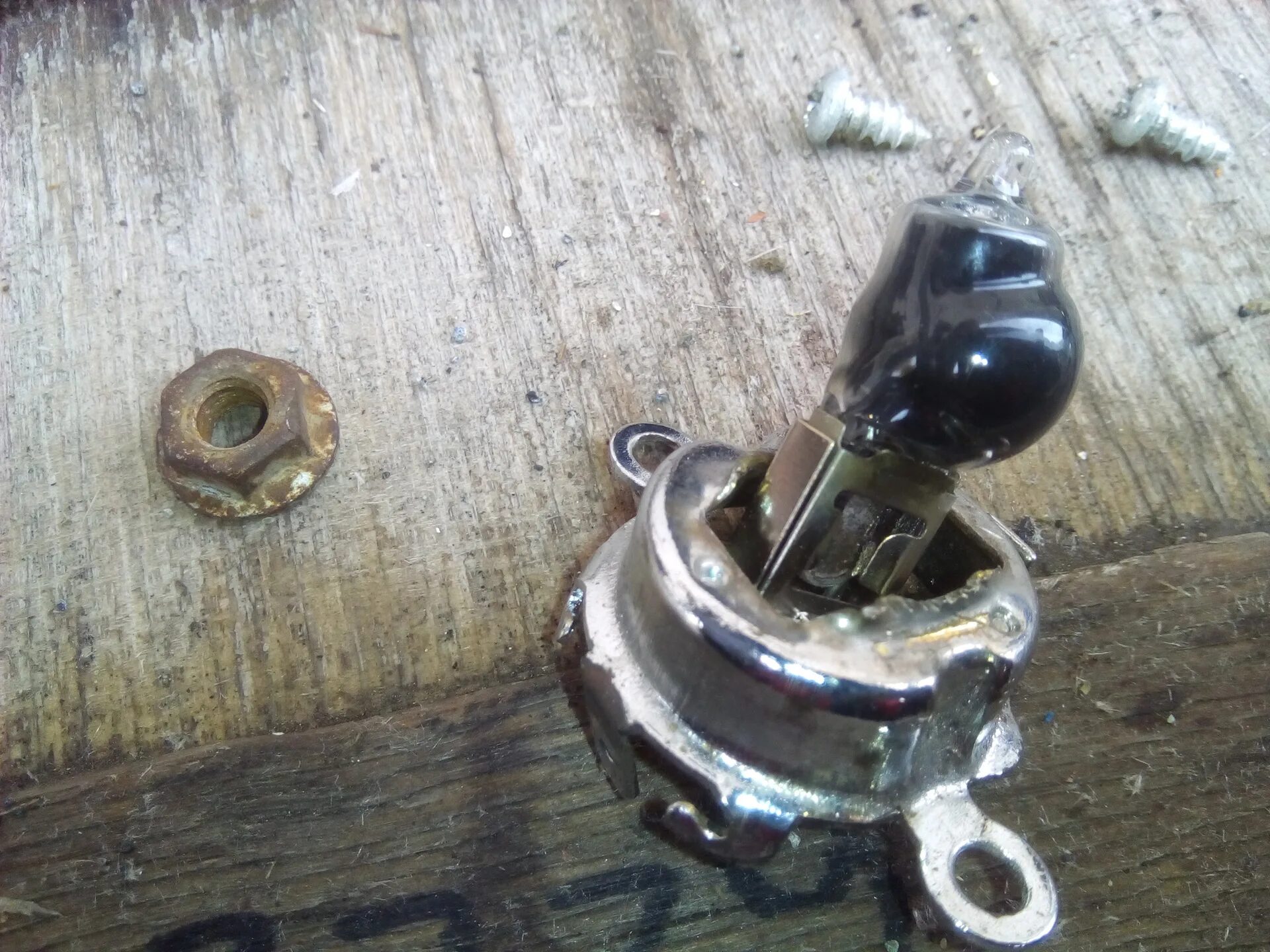 Лед лампы h3 в туманки. Ховер лампы противотуманные. Противотуманки ховер н3 лампочки. Лампа птф ховер н5. Лампа противотуманной фары ховер н3.