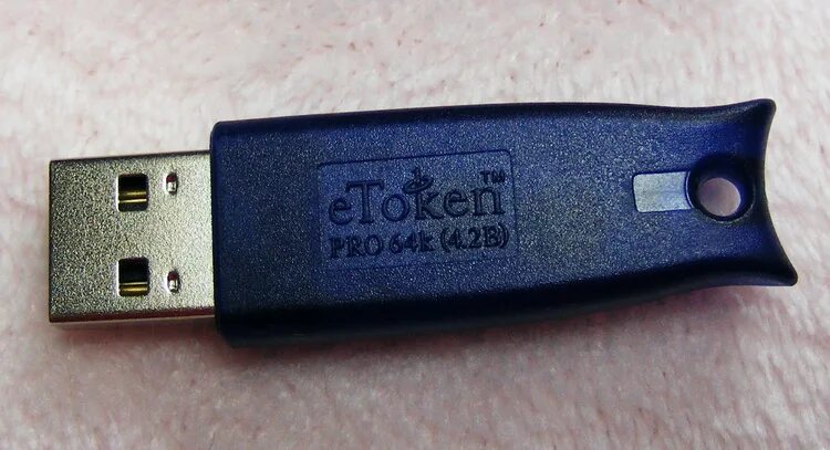 Usb токен купить. SAFENET ETOKEN 5110. SAFENET ETOKEN 5110 смарт-карта. Электронный ключ SAFENET ETOKEN 5110. ETOKEN 5205.