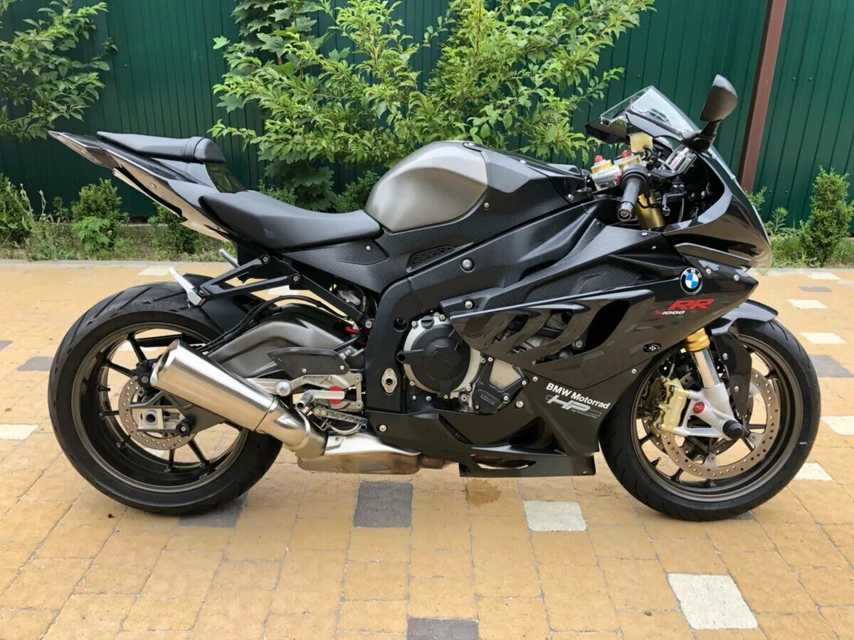 1000 байк. Мотоцикл бмв 1000 кубов. 1000 байк. Бмв 1000 rr. Спортбайк bmw s1000rr.