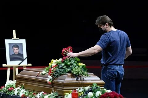 Актер умерший на днях
