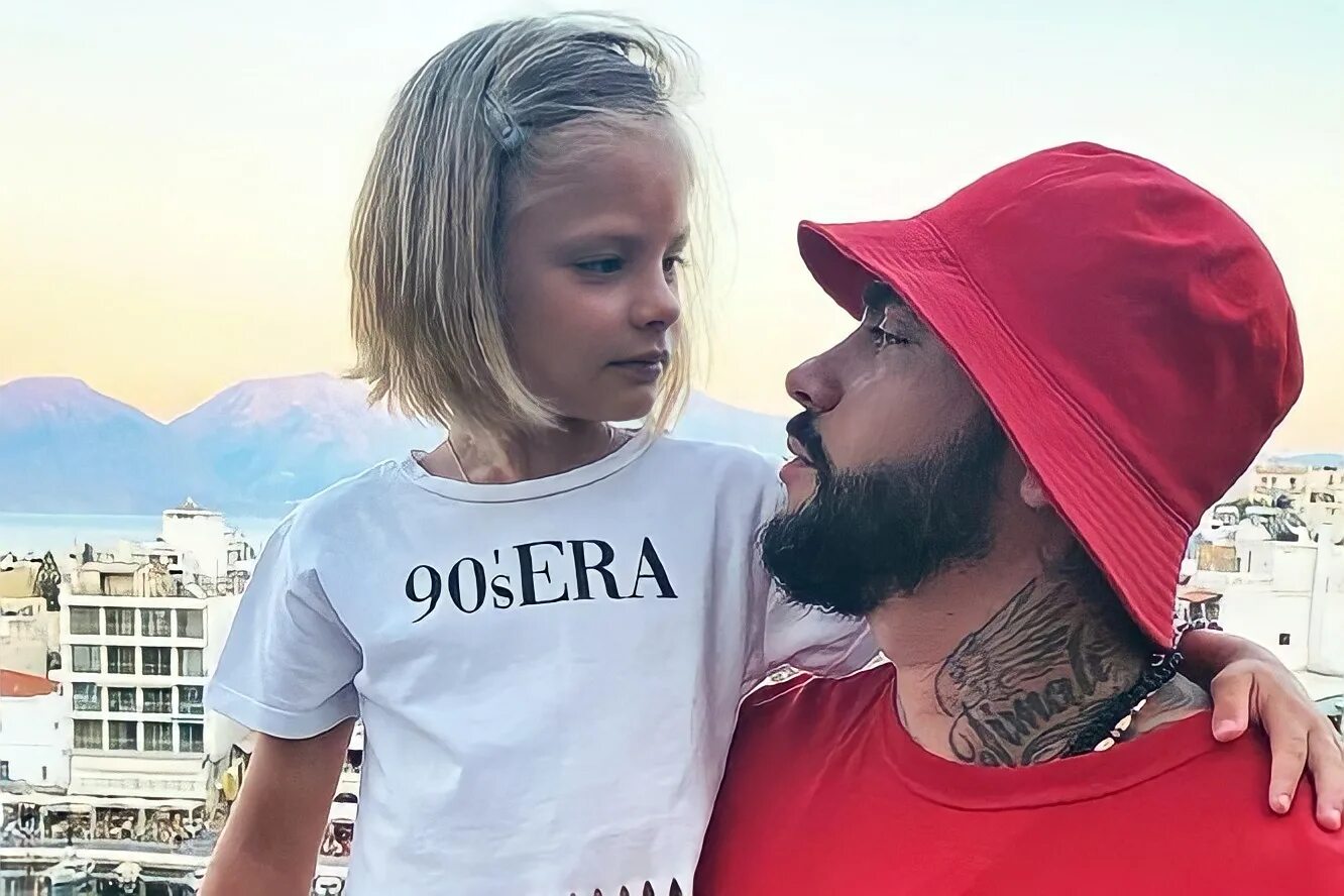 алиса юнусова 2023. алиса юнусова дочь тимати. дочка тимати алиса. алиса тимати 2023. алиса тимуровна юнусова.