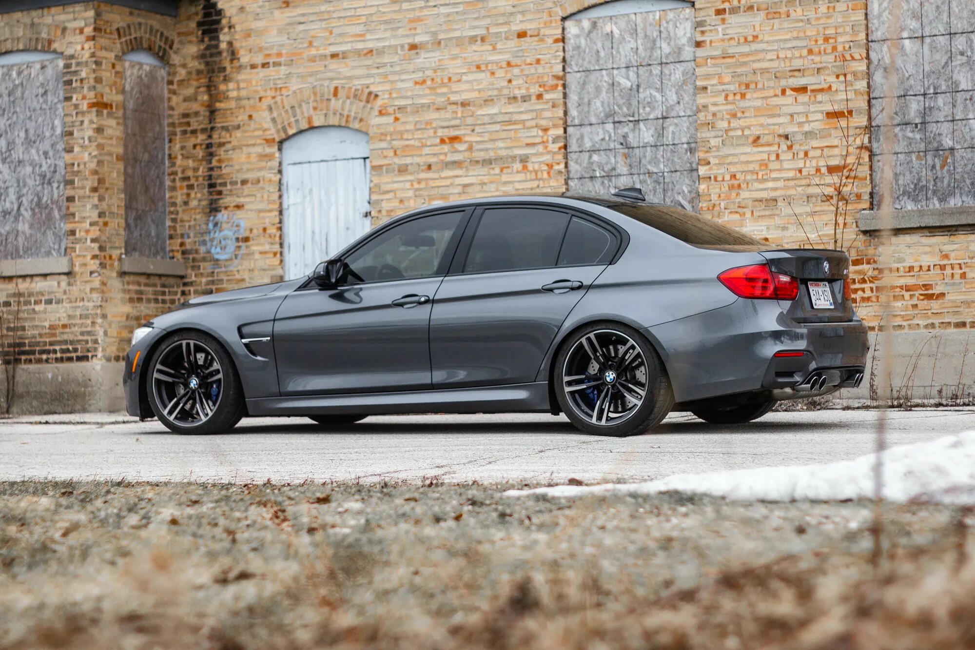 БМВ m3 f80. BMW m3 f80 серая. BMW m3 f80 2014. BMW M f80. М5 цвет асфальт