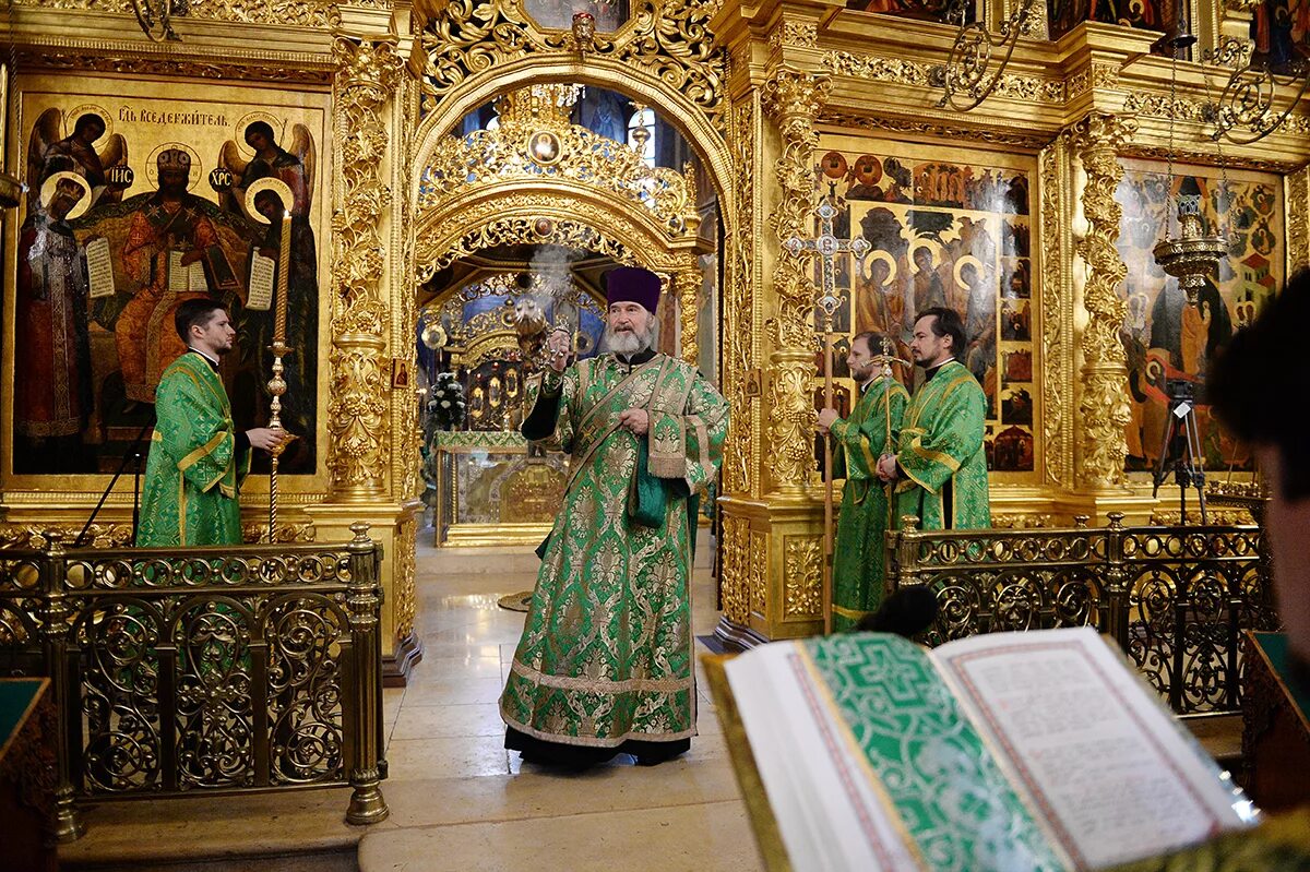 сайт троицкого монастыря. монастырь свято троицкая сергиева лавра. сайт троицкого монастыря. ставропигиальный мужской монастырь сергиев посад. монастырь сергиево троицкая лавра.