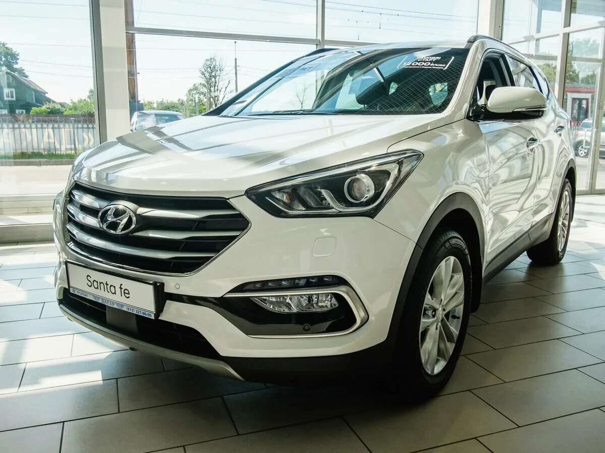 Hyundai Santa Fe 2017 белая. Hyundai Santa Fe 3 2017. Хендай Санта Фе 2017 белый. Hyundai Santa Fe 2018 белый. Купить санта фе новый у дилера