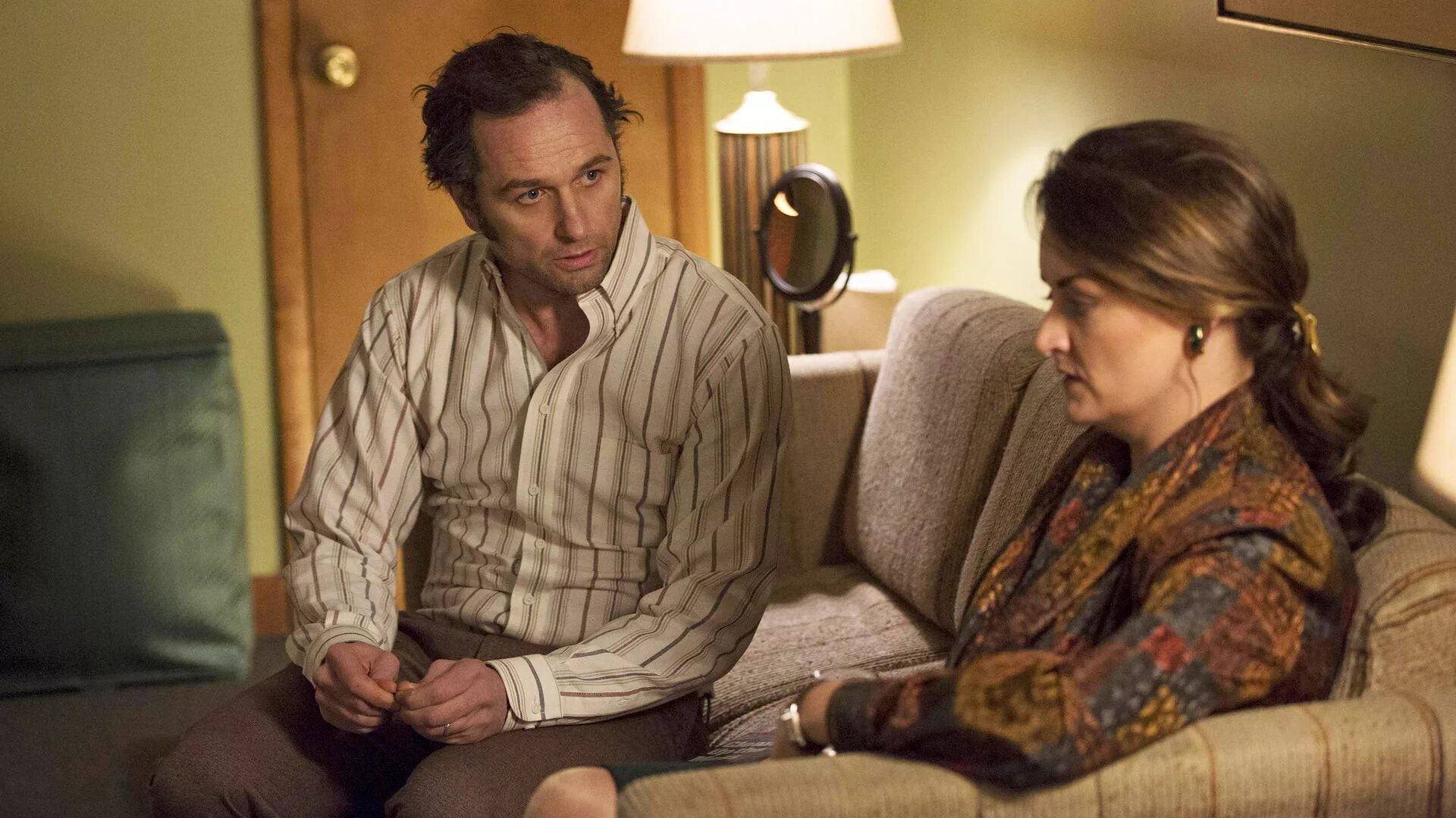 The americans watch. Элизабет Дженнингс американцы. Philip Jennings (the Americans).