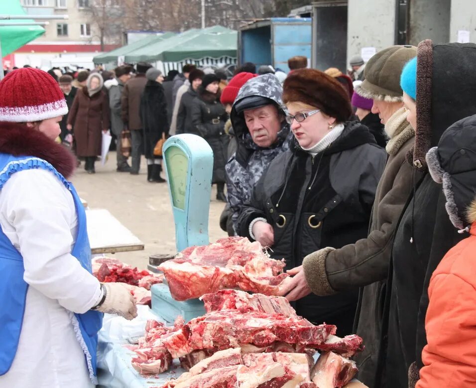 Свежие вакансии татарске. Сельхоз ярмарка. Сельскохозяйственная ярмарка. Сельская ярмарка в Ульяновске. Весенняя ярмарка.