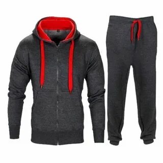 Спортивный флисовый костюм с капюшоном