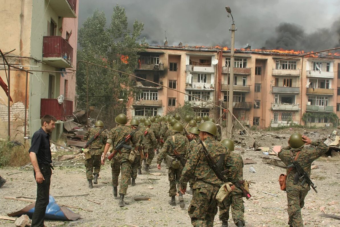 Военный конфликт в закавказье. Цхинвал Южная Осетия 2008. Цхинвал август 2008.