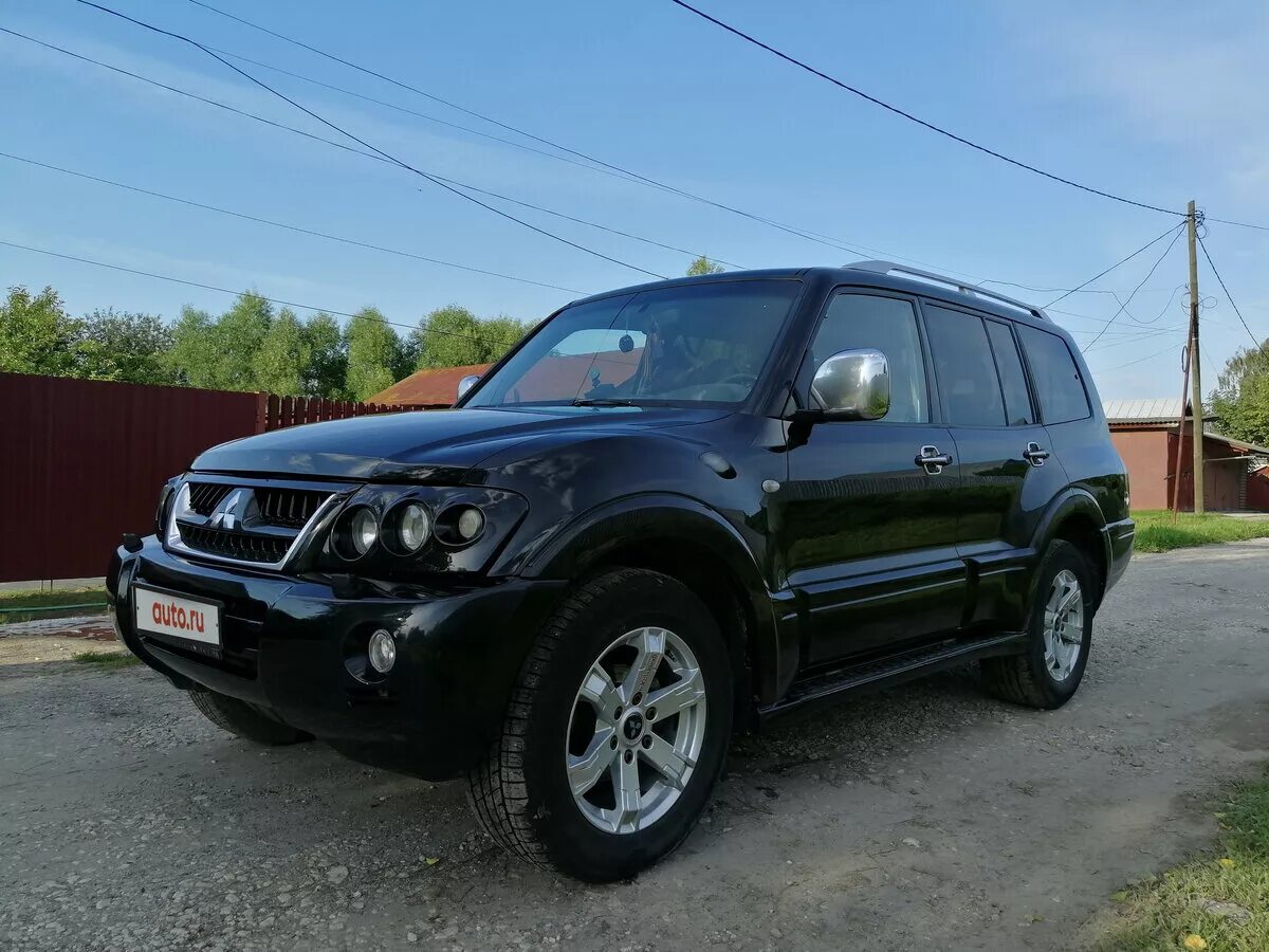 Pajero черный. Мицубиси Паджеро черный 2005. Паджеро 4 2005. Mitsubishi Pajero 3 2005. Митсубиси Паджеро 2005 3.2 дизель.