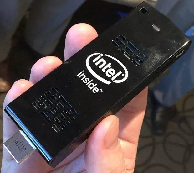 Маленький стик. Микрокомпьютер HDMI. Микрокомпьютер Intel Compute Stick. Микрокомпьютер HDMI Stick. HDMI Dongle Intel PC.