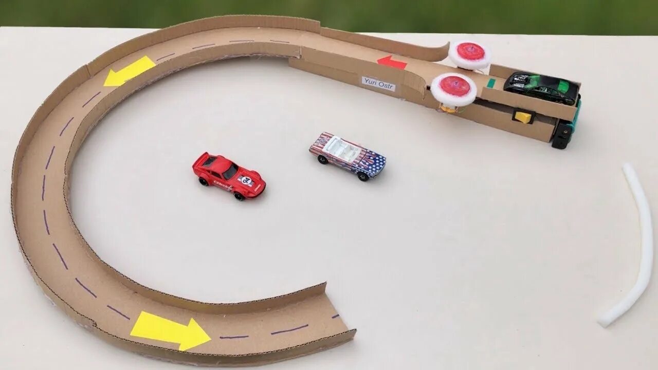 How to make car. Дрифт трек игрушка. DIY Cardboard hot Wheels track. Дрифт трек из картона для хот - Вилс.. DIY track Electric car маленький набор.