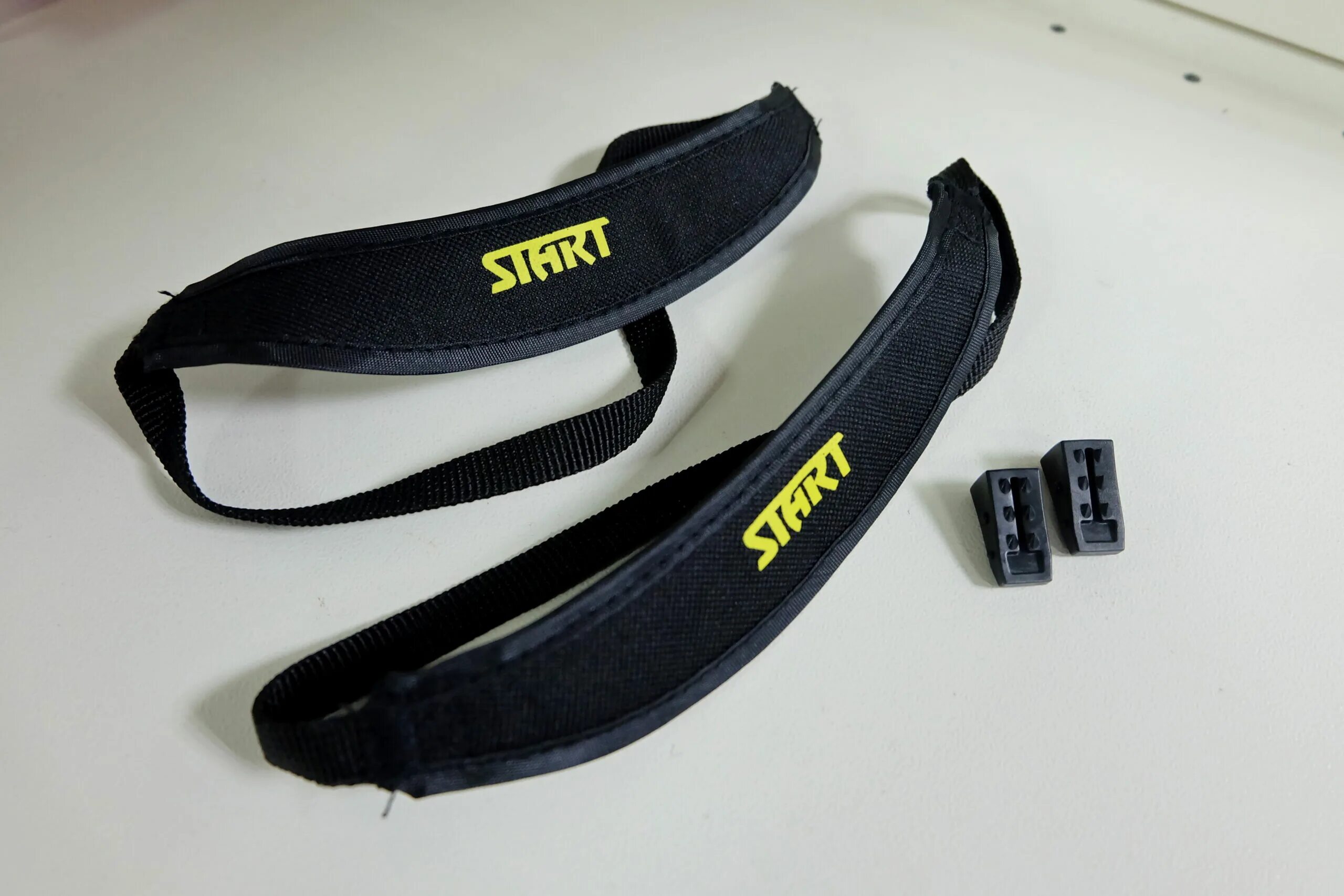 Темляк skigo,лыжный pro strap. Нож енот кизляр 65х13. Бусина на темляк. Нож морской темляк с бусинкой. Темляк императорская змея.