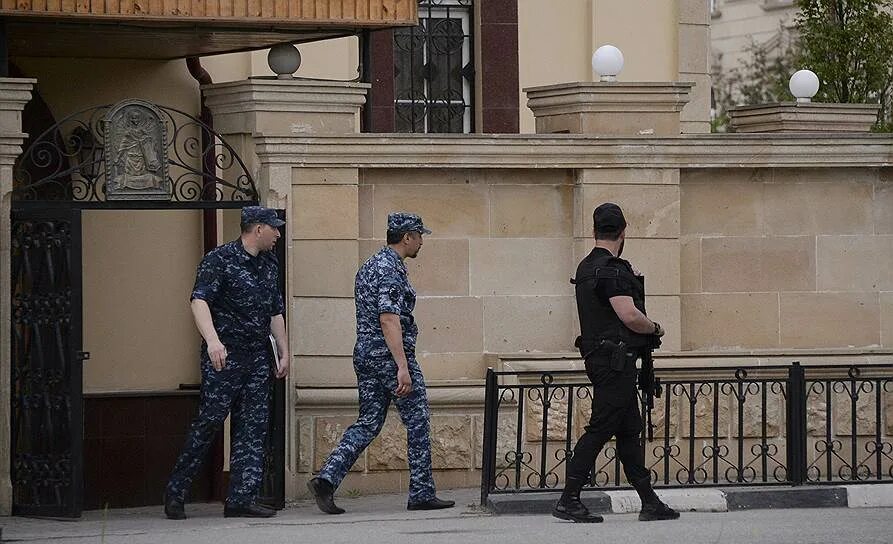 Нападение на церковь. Полиция Чечни. Полицейские в Чечне. Чеченские милиционеры. Полиция Грозный.