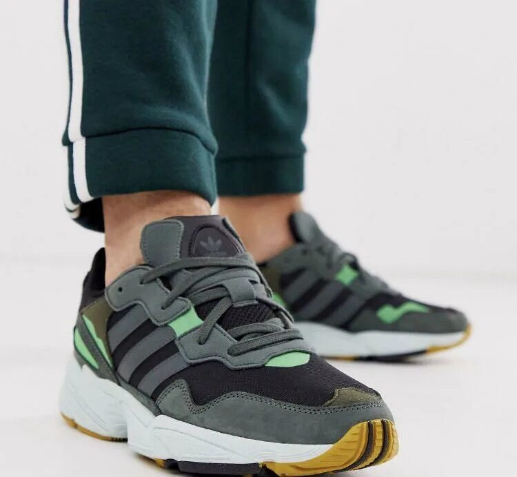 Yung 96 адидас. Adidas 96 chasm. Кроссовки adidas originals yung-96. Adidas originals yung 96. Кроссовки adidas originals yung-96 chasm.
