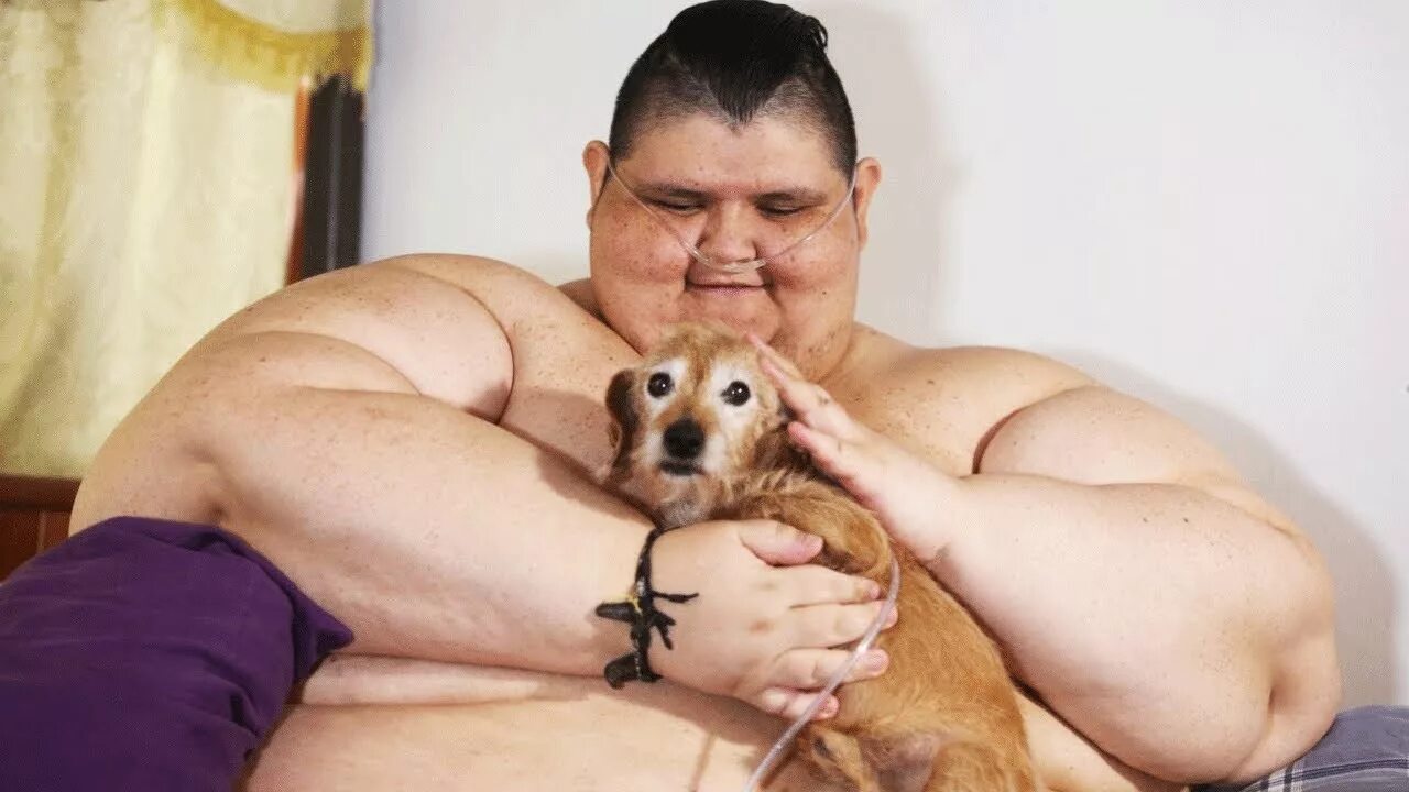 Самого жирного человека. Хуан Педро самый толстый человек в мире. Хуан Педро Франко 600 кг. Хуан Педро Франко Салас 2018.