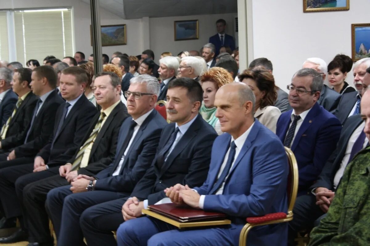 Работники органов судебного департамента,. Управление судебного департамента ставрополь. Фото здания управление судебного департамента в ставропольском крае. Департамент ставропольского края. Лоханский судебный департамент ставропольского края.