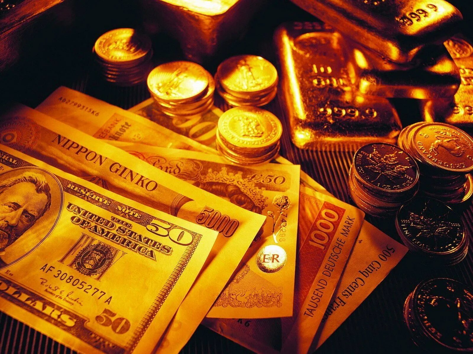 Деньги на экран телефона. Деньги золото. Деньги богатство. Обои деньги. Денежная заставка на рабочий стол.