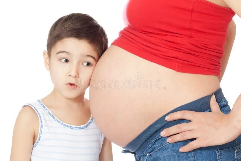 Где мальчик беременный. Pregnant boy беременный мальчик. Детский животик мальчик.