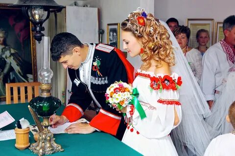 Казачье женское праздничное свадебное платье
