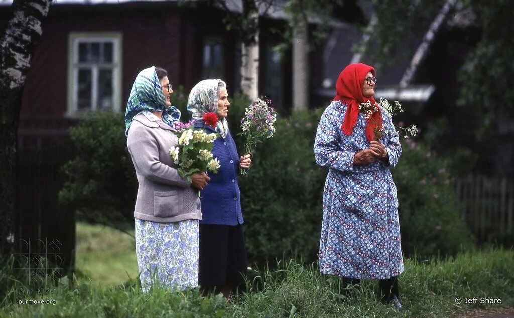 Старушка живопись. Деревенская бабушка. Бабушка с козой. Деревенская бабушка 2. Деревенская старушка.