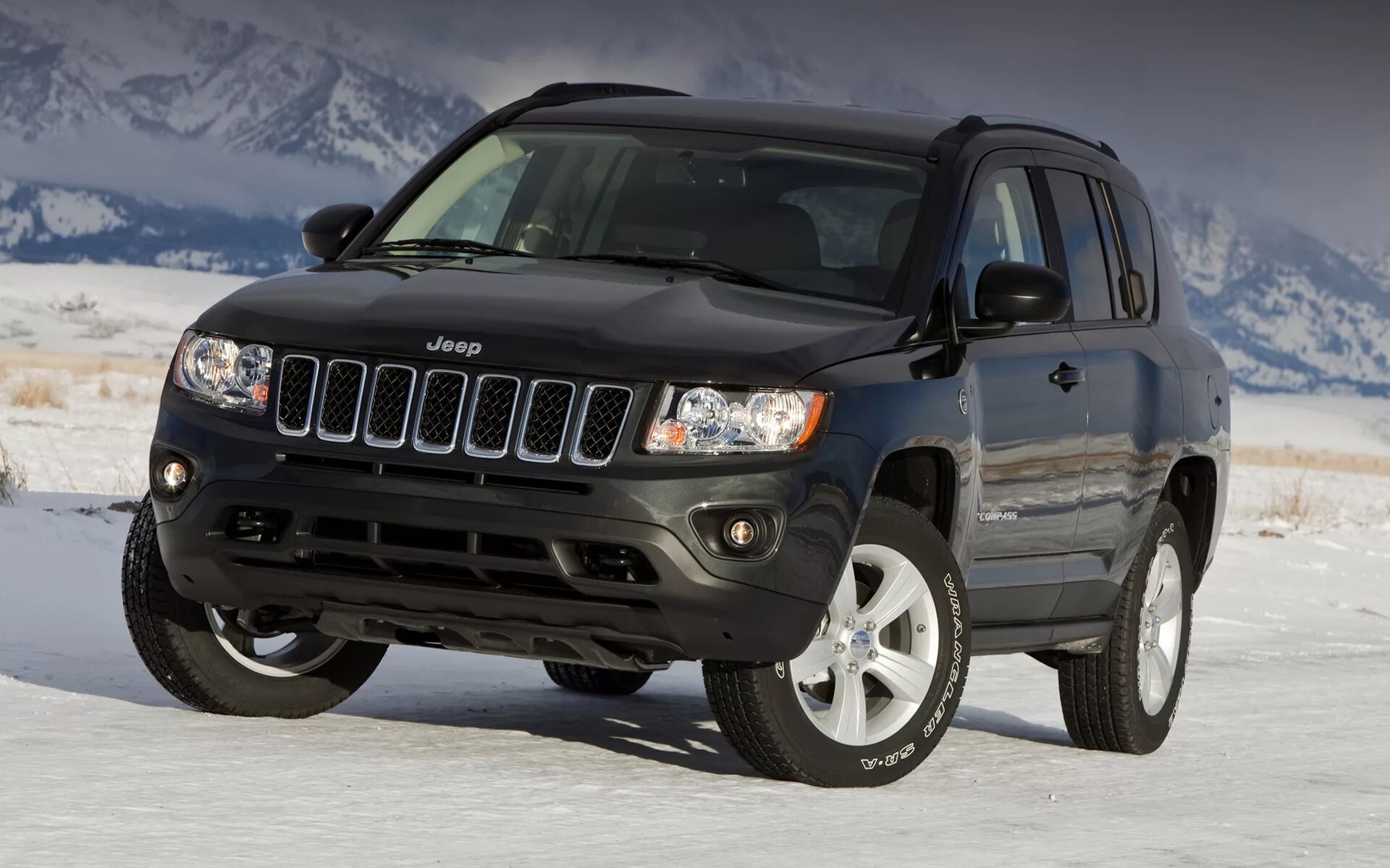 Jeep compass. Jeep Compass 2010. Jeep Compass 2013. Внедорожник Jeep Compass. Jeep Compass 2011-2016.