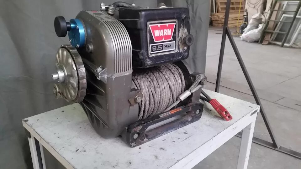 Would warn. Лебедка варн 8274 вертикалка. вертикальная лебедка warn. лебедка warn 4500. лебедка warn 15000 реле.