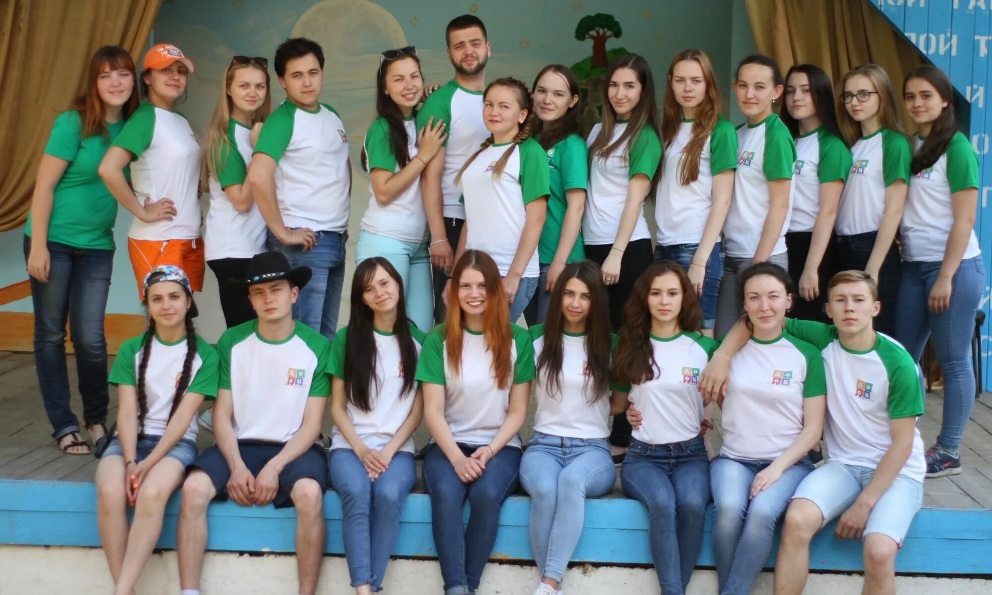 вожатые самара. лагерь волжанка ундоры. лагерь морской евпатория. детский лагерь «страна души». вожатый в детском лагере.