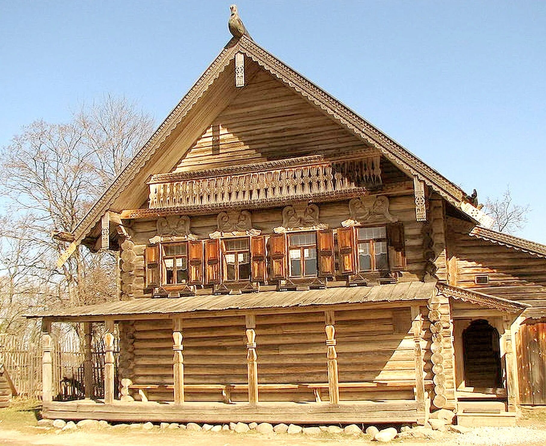 Wooden на русском. Дом Екимовой Витославлицы. Изба Новгород музей деревянного зодчества Витославлицы. Витославлицы Великий Новгород. Музей Витославлицы.