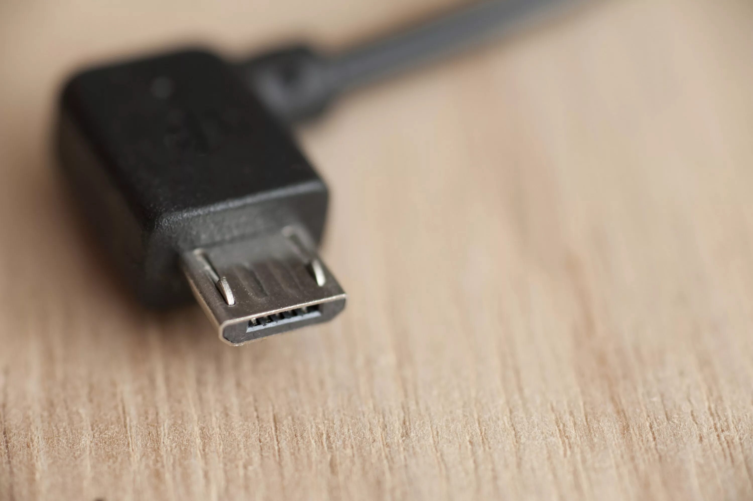 Как выглядит микро usb. Микро usb hts a3333. тайп макро юсб. micro usb коннектор. макро юсб разъём.