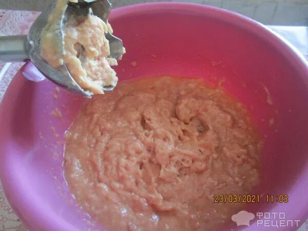 блендер для мяса. измельчить мясо в блендере. фарш блендером погружным. печеночный фарш блендером. фарш блендером погружным.