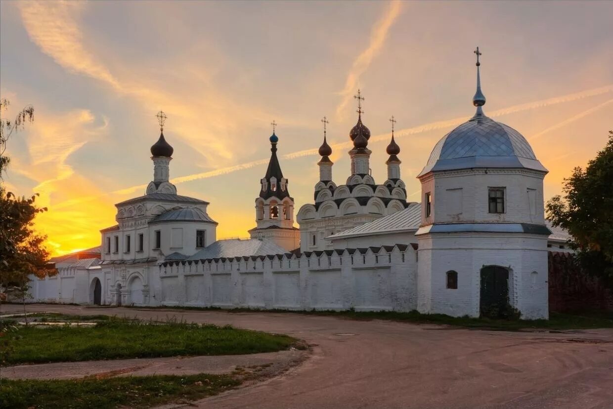 Муромский Благовещенский монастырь. Благовещенский монастырь в Муроме. Троицкий монастырь Муром. Муром мужской монастырь. Про монастырь мужской