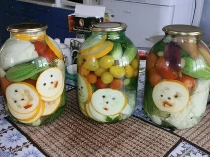 Овощи в банке заготовки