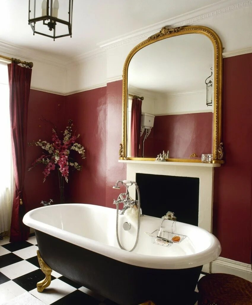Ванная комната винного цвета. Плитка для ванной комнаты бордовая. Ванная комната в бордовом цвете. Бордовая плитка для ванной. Керамическая плитка бордовая для ванной.