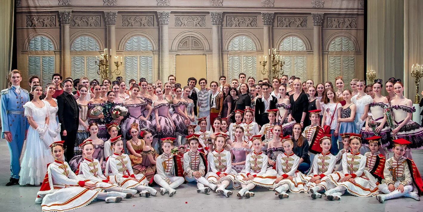 цискаридзе в академии вагановой. ректор вагановского училища. ректор вагановского училища. николай цискаридзе академия русского балета. николай цискаридзе вагановское училище.