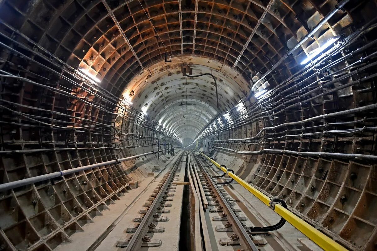 Депо Руднево метрополитена. Тоннель метро. Кольцевые станции метро. Тоннель метро Москвы. Строительство кольцевой линии