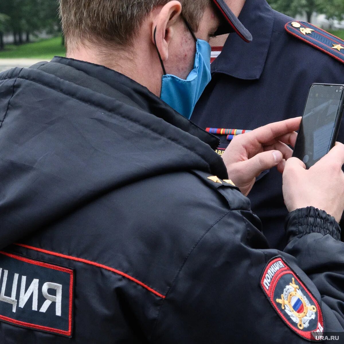 волонтеры помогают. армейские сборы. сортировщик почты. медицинская служба гражданской обороны. формирования гражданской обороны.