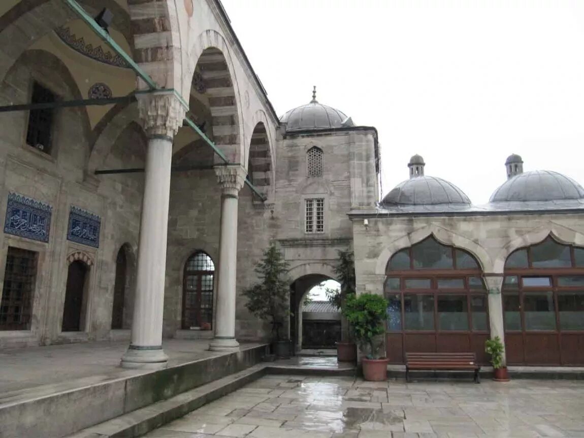 Стамбул за 4 дня. Мечеть Соколлу Мехмед-Паши. Дворец Ибрагима-Паши Стамбул.