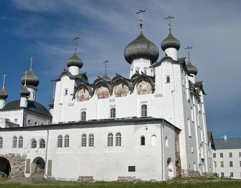 Соловецкие острова святыни. Спасо Преображенский храм Соловки. Спасо-Преображенский Соловецкий мужской монастырь.