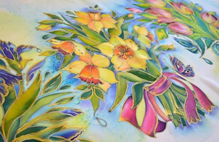 Изображение изделий выполненных в технике батика. Техника Гутта в батике.