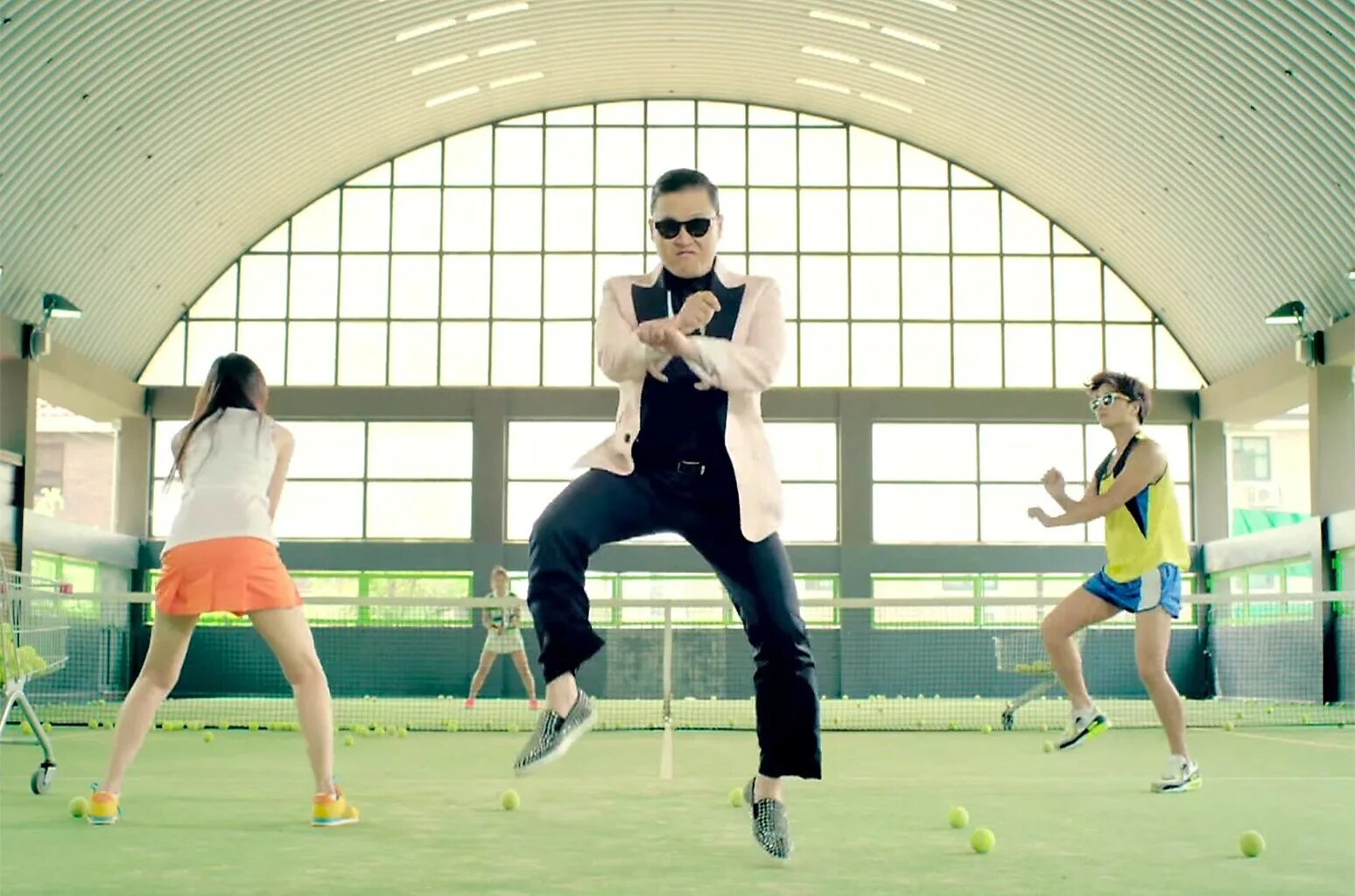 Гангам стайл. Танец Oppa Gangnam Style. Psy гангам стайл. Псай гангнам. Корейский певец опа гамна стайл.