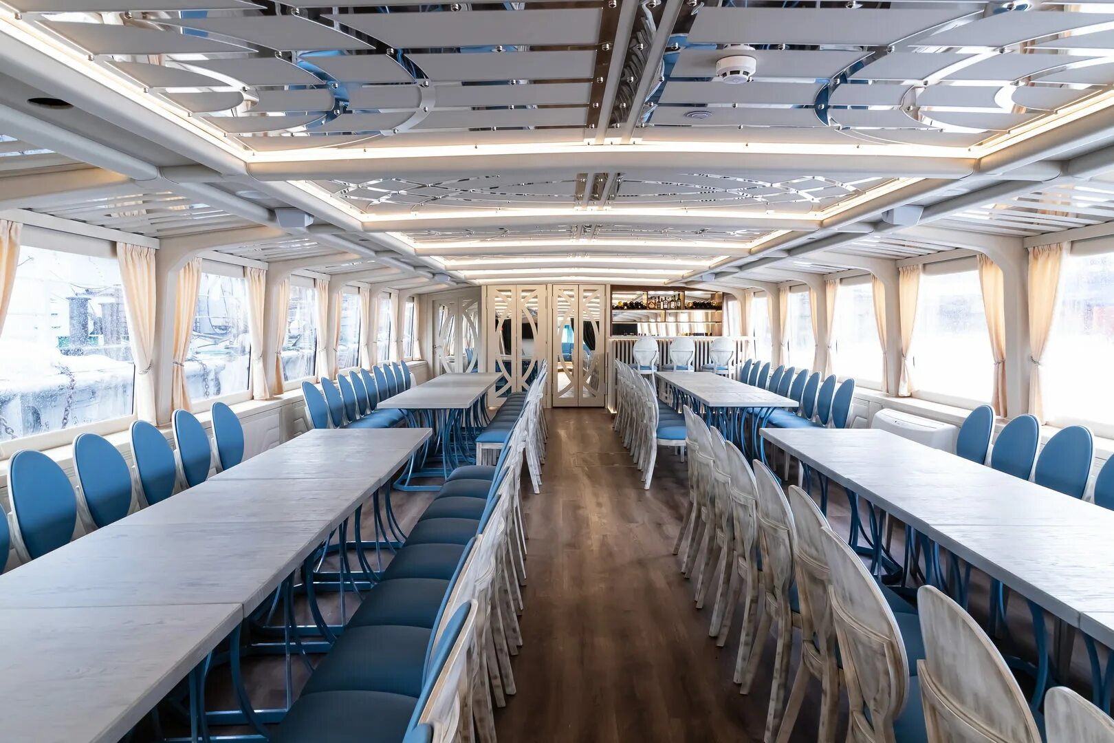 Теплоход москва северное сияние. Москва 178 теплоход спб. Теплоход северное сияние. Теплоход северное сияние. Теплоход антверпен.