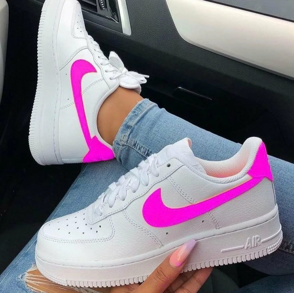 Найк Эйр Форс 1. Кроссы найк женские 2023. Кроссы найк 2021. Nike Air Force 1 оранж. Самые популярные найки