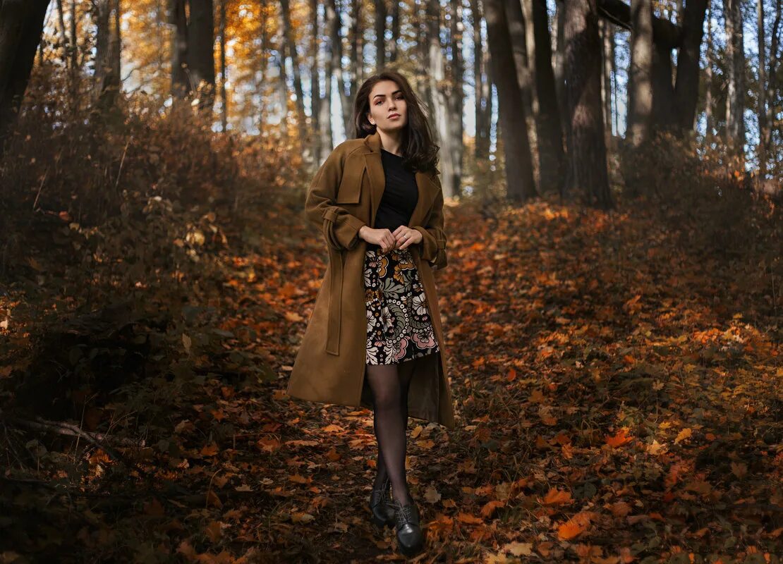 красивые пальто для девушек. одежда поздней осенью. фотосессия поздней осенью. образы для осенней фотосессии. осенняя фотосессия девушки.