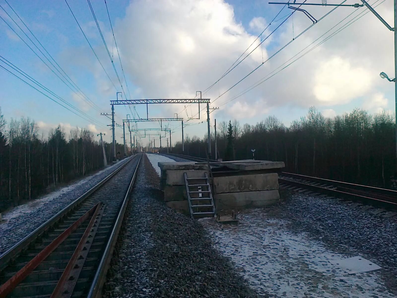Станция костомукша товарная. 41 км станция. Томск 2009. Жд станция хрипань платформа. Станция 41 км.