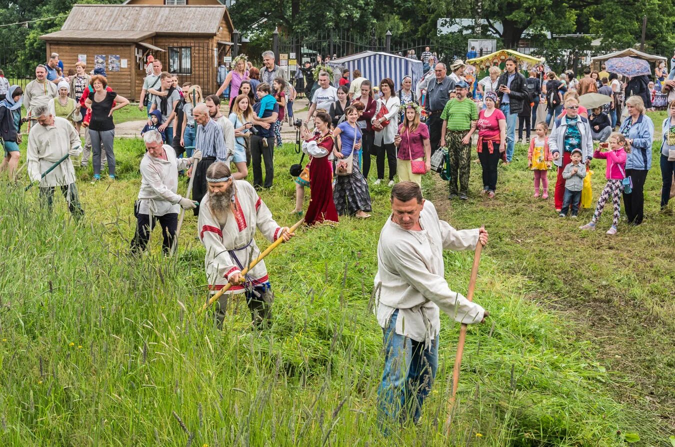 Культуры для сенокоса. Праздник сенокоса в мураново 2022. Сенокос в мураново 2021. Мураново сенокос. Мураново праздник сенокоса.