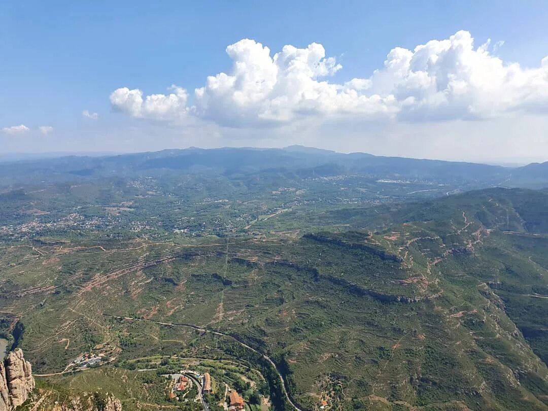 Cuanto cuesta ir a montserrat desde barcelona