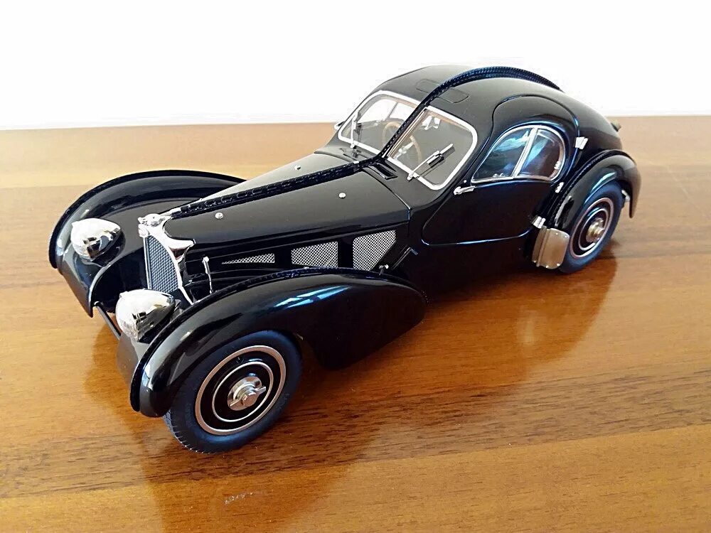 Bugatti 57 SC Atlantic 1 18. Bugatti Type 57sc Atlantic 1938. 1/18 Бугатти Атлантик 1938 AUTOART. Bugatti Type 57 AUTOART 1:18.