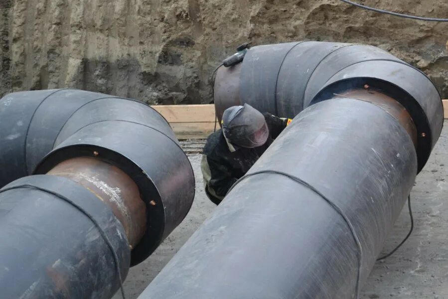 теплотрассы тюмень. томск наземная теплотрасса. теплотрассы тюмень. теплосети. реконструкция теплосети.